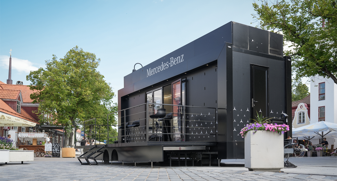 Mercedes-Benz pop-up esindus